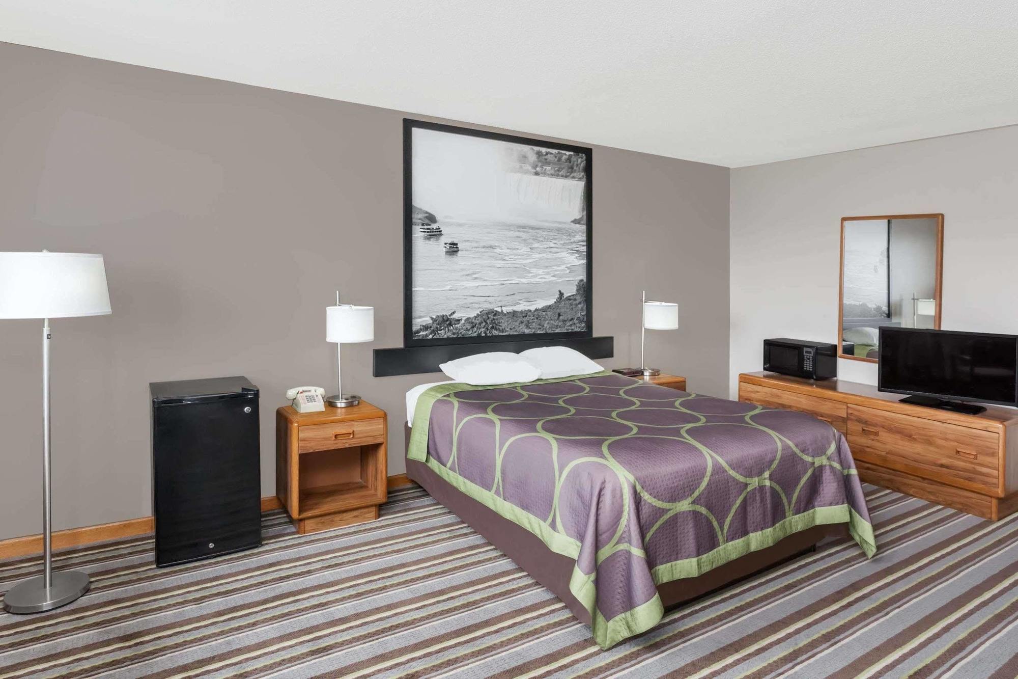 Hotel Super 8 By Wyndham Watseka Exteriér fotografie