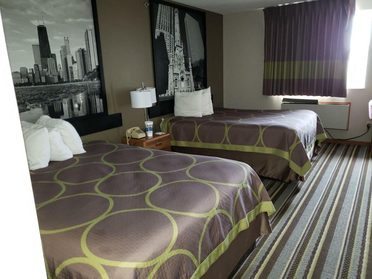 Hotel Super 8 By Wyndham Watseka Exteriér fotografie