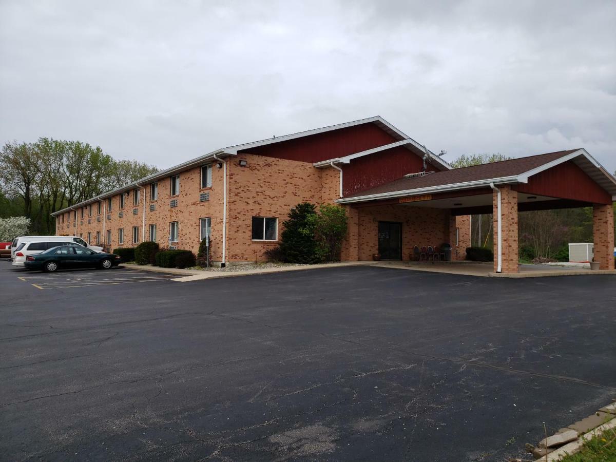 Hotel Super 8 By Wyndham Watseka Exteriér fotografie
